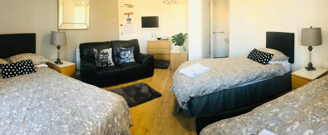 Mayfair Guest House-1